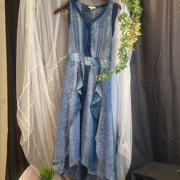 Mystree Dresses & Skirts - Mystree Boho Layered Maxi Silky Dress​
